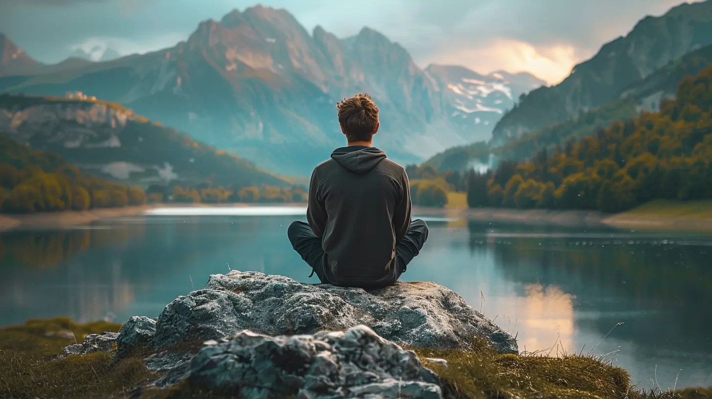Resilience Through Mindfulness: How Present Moment Awareness Helps You Bounce Back