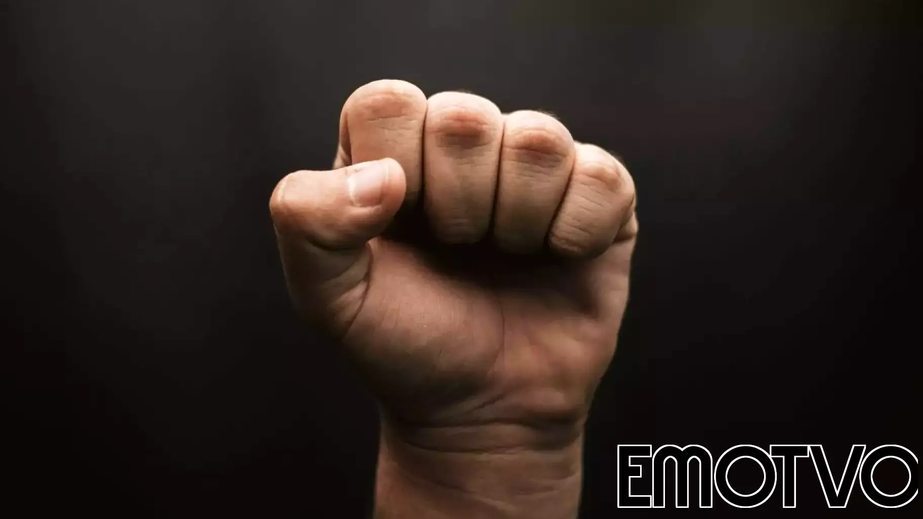 Left-Handers Are More Competitive Than Right-Handers