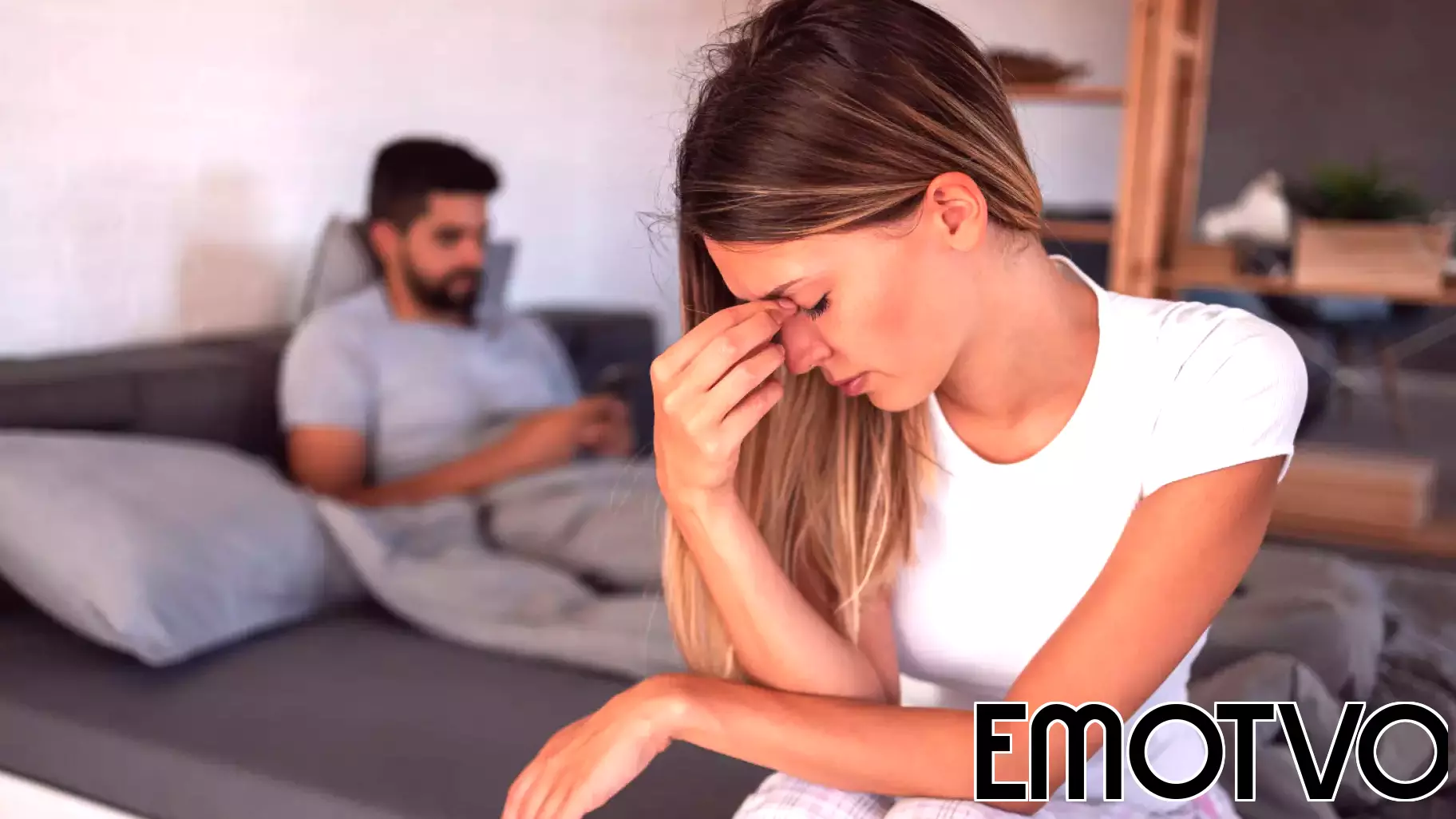 Unconscious Behaviors of Unfulfilled Women in Relationships