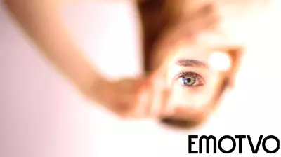 Exploring Emotion Regulation in Interactive Art Therapy