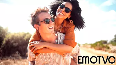Four Daily Habits for a Strong and Fulfilling Relationship