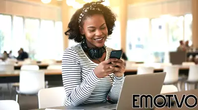 Psychology says people who still use complete sentences in text messages share 7 cognitive traits that are becoming increasingly rare